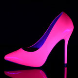AMUSE-20 Pleaser
